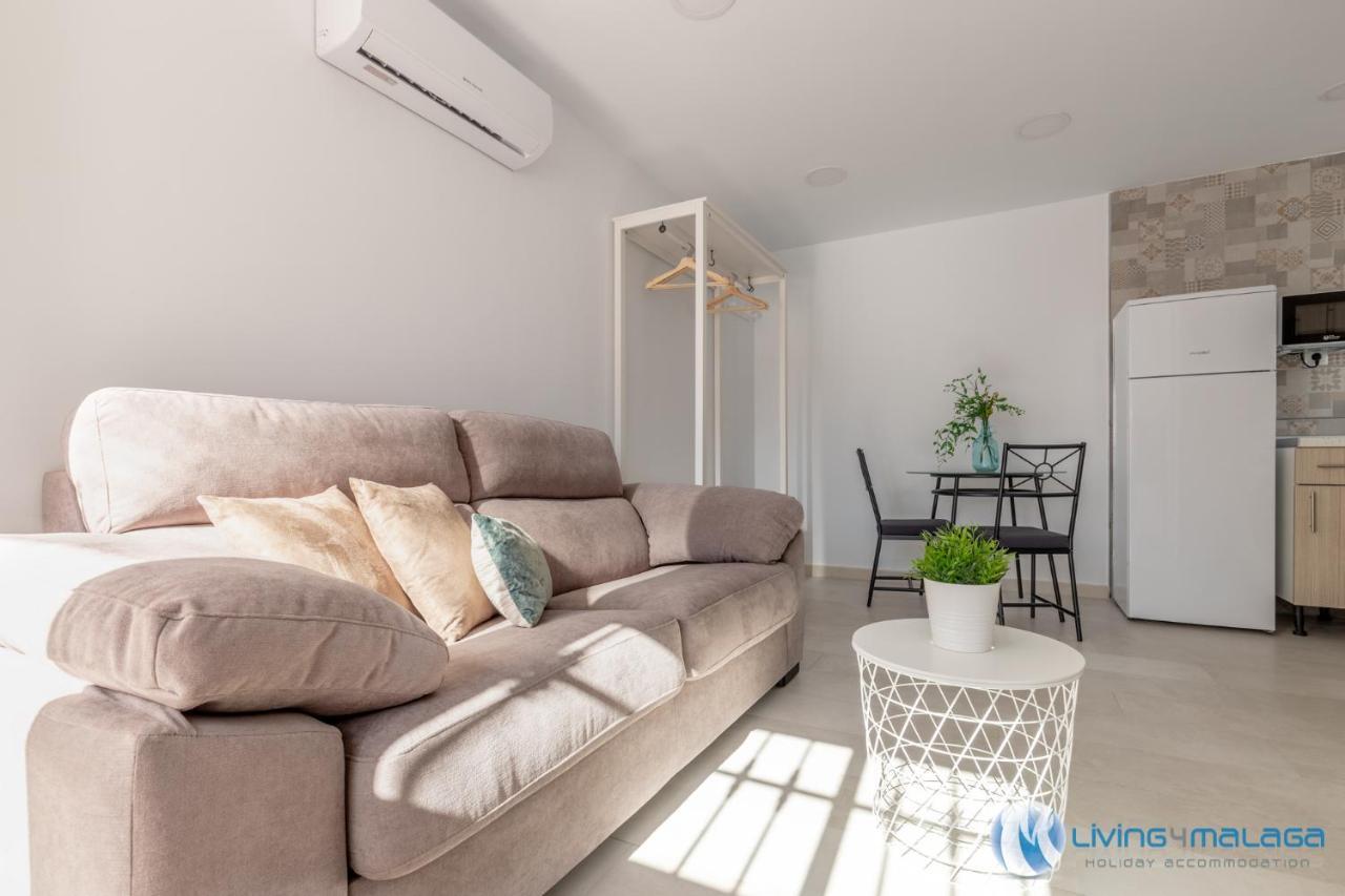 Living4Malaga Pedregalejo Beach Ngoại thất bức ảnh
